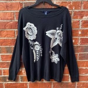 Chaps Womens 1X Black White Floral Embroidered Light Sweater